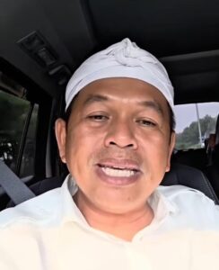 Kang Dedi Mulyadi Beri Peringatan Unik, Anak Kecanduan HP Siap-Siap “Dijemput”!