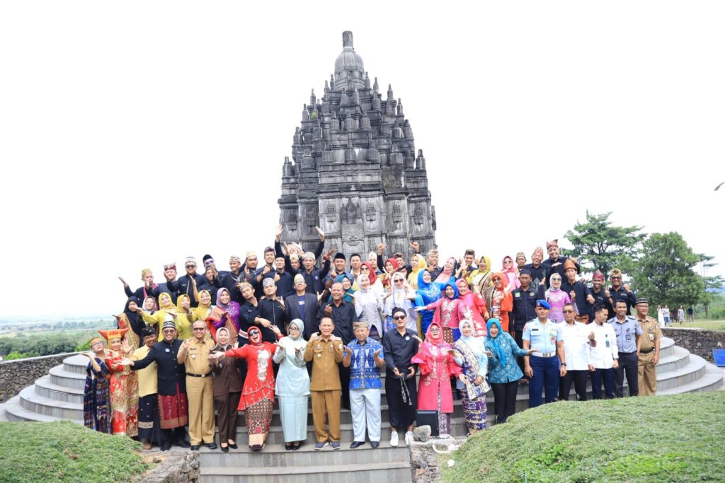Dr. Hj. Eviyana, S.Ag., M.Pd.I: Dedikasi dalam Pendidikan dan Pengabdian Masyarakat